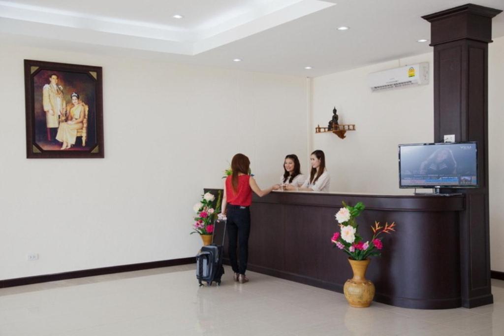 The Family Grand Hotel Udon Thani Ngoại thất bức ảnh
