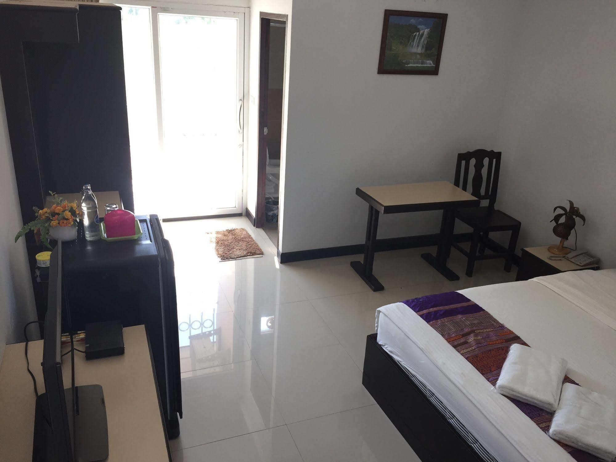 The Family Grand Hotel Udon Thani Ngoại thất bức ảnh